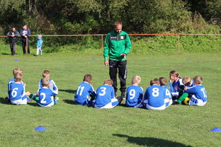 爱游戏体育客户端-法甲青训引入情境压力模拟提升应对突发战术变化能力，法甲青训最好的球队